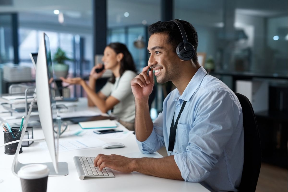 What Are the Benefits of AI in Customer Service?